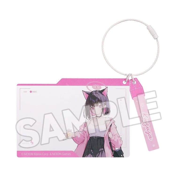 GoodSmile Moment Blue Archive Holiday Saunter Series Acrylic Keychain (KAZUSA) - Blue Archive
