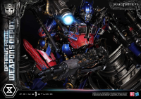 Museum Masterline Transformers: Dark of the Moon (Film) Optimus Prime Weapons Depot 7