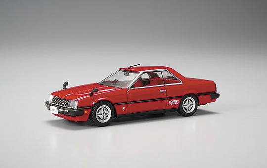 Aoshima DIECAST MODEL CAR: 1/43 SKYLINE HT 2000 TURBO GT-E?S (KHR30) ['81] (RED) - Scale Kits