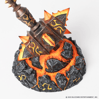 World of Warcraft® Sulfuras, Hand of Ragnaros Collector's Edition Replica 2