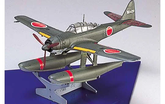 Aoshima TAISENKI: 1/72 AICHI E16A1 ZUIUN - Scale Kits