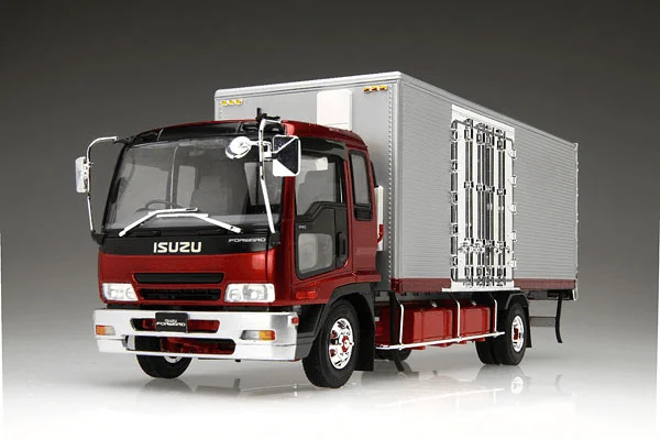 1/32 ISUZU Forward Refrigerated Truck