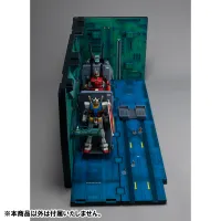 MegaHouse Realistic Model Series  Mobile Suit Gundam （For 1/144 HG series）  White Base Catapult Deck  ANIME EDITION - Mobile Suit Gundam - photo 3