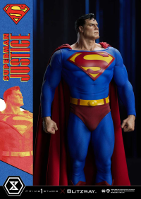 Premium Masterline Justice (Comics) Superman 16