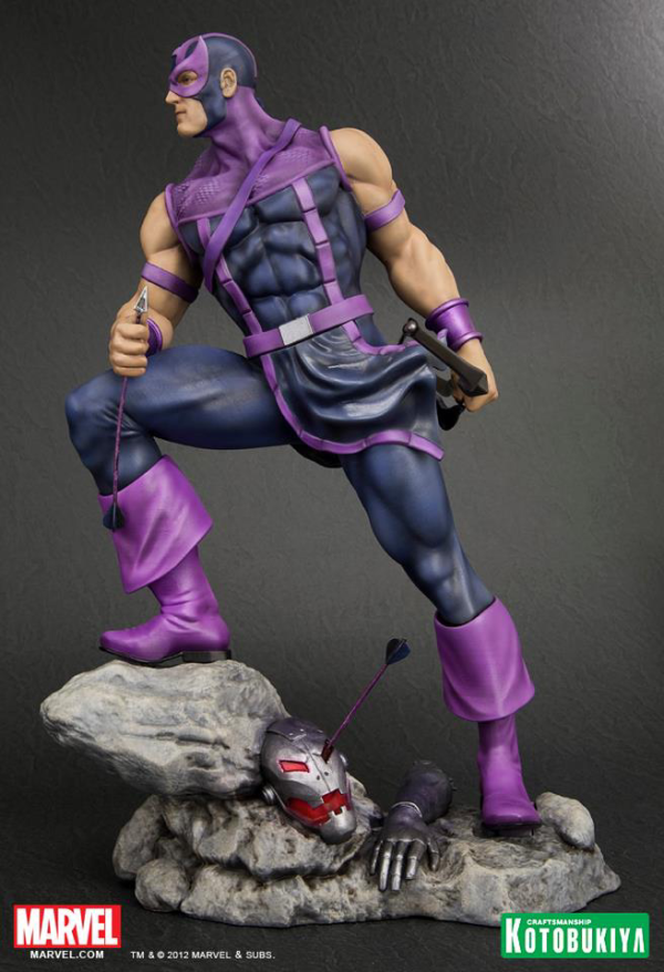 Fine Art Statue - Classic Avengers - Hawkeye