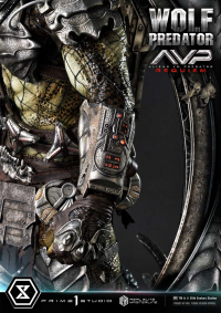 Real Elite Masterline Aliens vs. Predator: Requiem Wolf Predator DX Bonus Version 170
