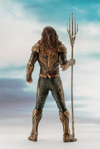 JUSTICE LEAGUE MOVIE AQUAMAN ARTFX+ STATUE 8