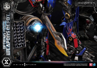 Museum Masterline Transformers: Dark of the Moon (Film) Optimus Prime Weapons Depot 46