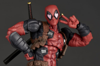 Revoltec AMAZING YAMAGUCHI DEADPOOL Ver.2.5 2