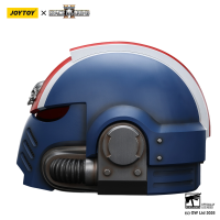 Ultramarines Lieutenant Titus' MKX Helmet 18
