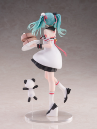 MIKU PANDA BUN FIGURE 5