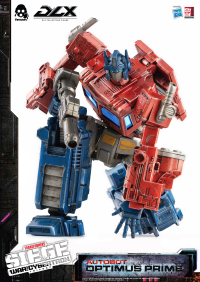 Transformers: War for Cybertron Trilogy - DLX Optimus Prime 14