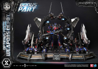 Museum Masterline Transformers: Dark of the Moon (Film) Optimus Prime Weapons Depot Bonus Version 29