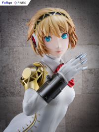 Aigis 1/1 Scale Bust Figure 8