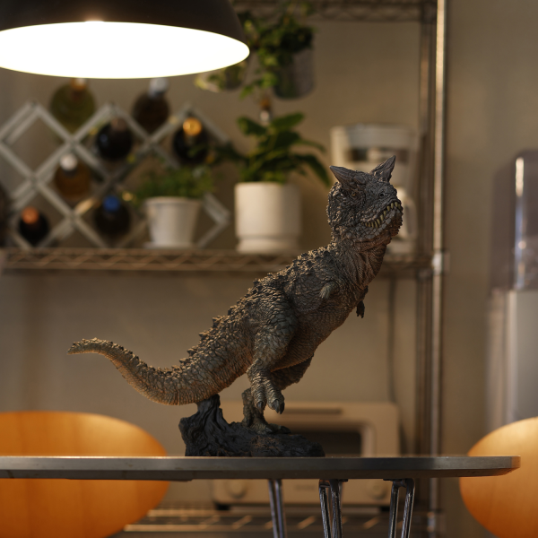 Carnotaurus Schwarte Pre-painted Complete Sofvi Figure