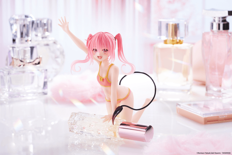 To Love-Ru Darkness Aqua Float Girls Figure - Nana