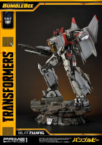 Museum Masterline Transformers: Bumblebee (Film) Blitzwing 26