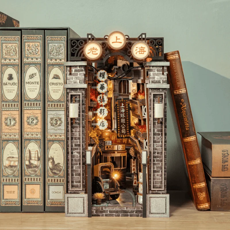 ANAVRIN Old Shanghai Book Nook Kit - Art & Display