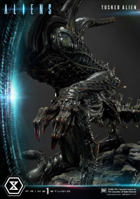 Premium Masterline Aliens (Comics) Tusked Alien Bonus Version 12