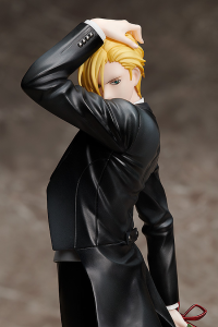 Statue and ring style: Ash Lynx(re-run) 6