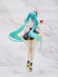 Hatsune Miku Wonderland Figure - Snow White 9