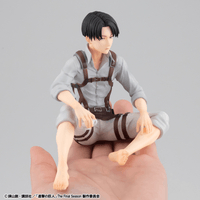 G.E.M. Series Attack on Titan Palm size Ellen ／ Squad Captain Levi set 10