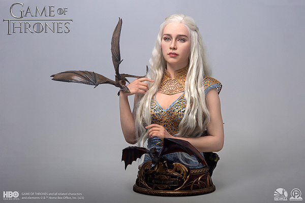 Infinity Studio x Penguin Toys Game of Thrones Mother of Dragons Daenerys Targaryen