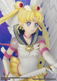 Eternal Sailor Moon -Darkness calls to light, and light, summons darkness- "Pretty Guardian Sailor Moon Cosmos: The Movie", Bandai Spirits Figuarts Zero chouette 4