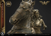 Museum Masterline Wonder Woman (Film) Wonder Woman on HorseBack Gold Version 23