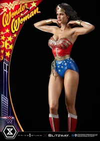 Prime 1 Studio Museum Masterline Wonder Woman 1975 (TV Series) Wonder Woman Bonus Version - DC Comics - photo 16