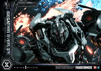 Museum Masterline Transformers Generations I Megatron Overlord (Design by Josh Nizzi) 		 12
