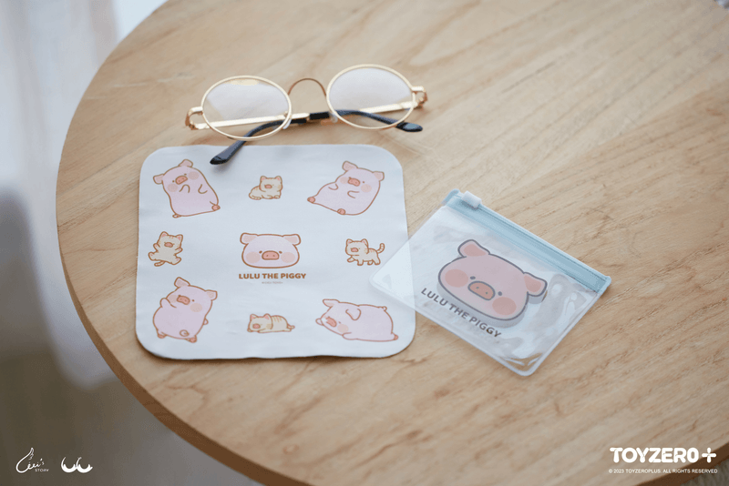 LuLu the Piggy Generic - Glasses Cloth