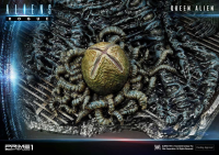Premium Masterline Aliens (Comics) Queen Alien Battle Diorama 12