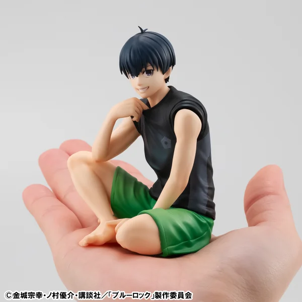 MegaHouse G.E.M. series BLUE LOCK Palm Size Yoichi Isagi - BLUE LOCK