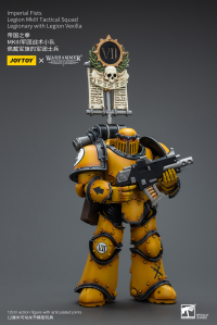 Imperial Fists   Legion MkIII Tactical Squad Legionary with Legion Vexilla 8