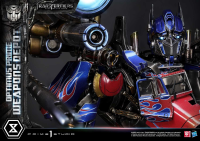 Museum Masterline Transformers: Dark of the Moon (Film) Optimus Prime Weapons Depot 52