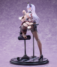 Maids of House MB, Mia 31