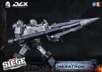 Transformers: War for Cybertron Trilogy - DLX Megatron 31