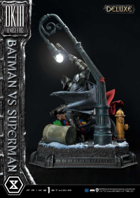 Ultimate Diorama Masterline Batman:The Dark Knight Returns (Comics) Batman versus Superman Deluxe Version 30