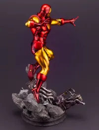 KOTOBUKIYA IRON MAN AVENGERS FINE ART STATUE - Marvel - photo 2
