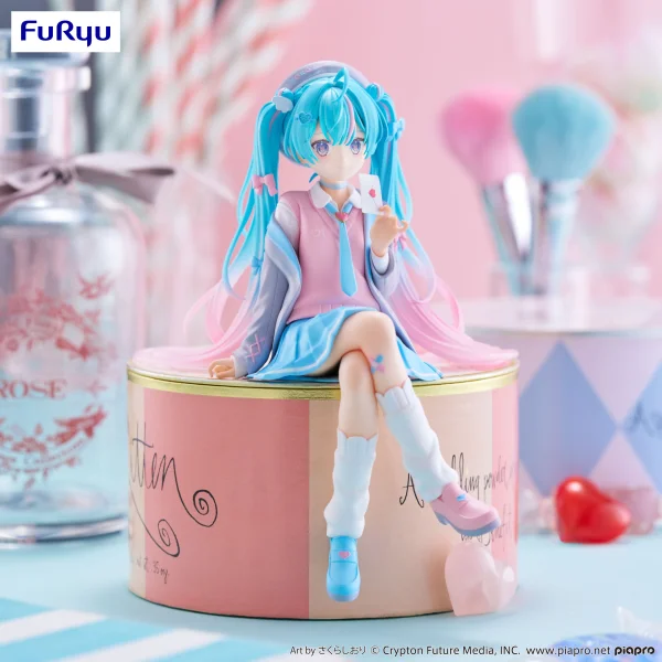 FuRyu Hatsune Miku　Noodle Stopper Figure -Love Blazer- - Hatsune Miku