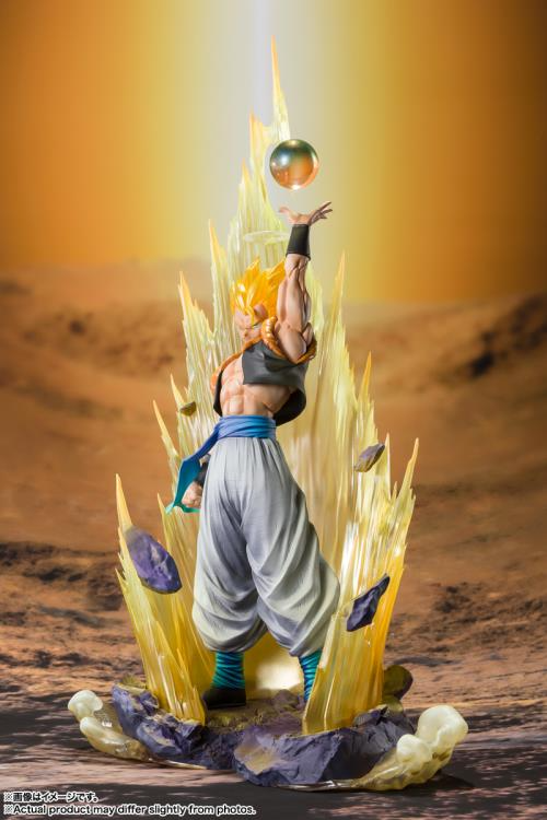 [EXTRA BATTLE] SUPER SAIYAN GOGETA -Exclusive Edition- "Dragon Ball", TAMASHII NATIONS FiguartsZERO