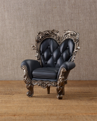 PARDOLL Antique Chair: Noir 2