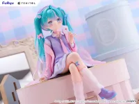 FuRyu TENITOL BIG Hatsune Miku Noodle Stopper Figure -Love Blazer- - Hatsune Miku - photo 7