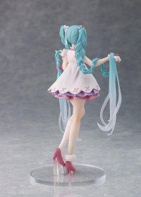 Hatsune Miku Wonderland Figure - Rapunzel 7