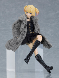 figma Styles Fur Coat 6
