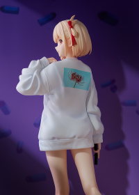 Chisato Nishikigi: Oversized Sweatshirt Ver. 11