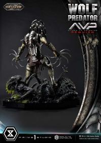 Real Elite Masterline Aliens vs. Predator: Requiem Wolf Predator DX Bonus Version 105