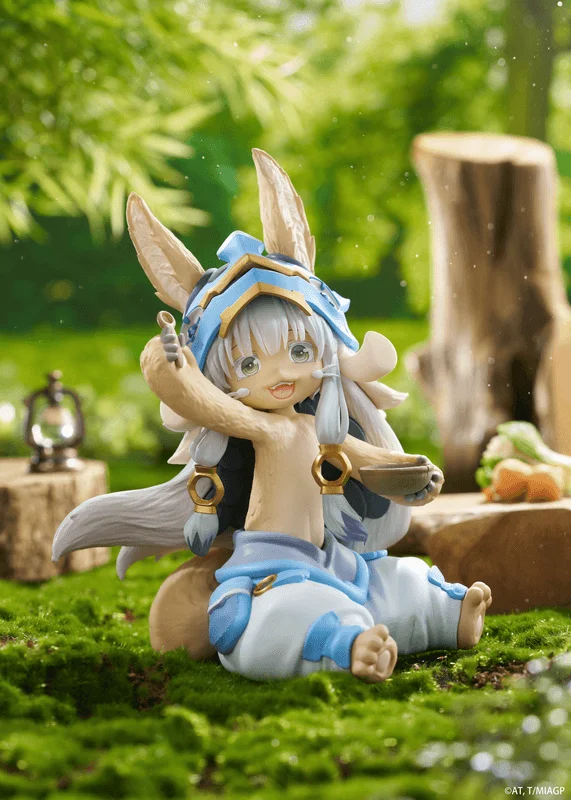 TAITO Made in Abyss: The Golden City of the Scorching Sun Desktop Cute Figure - Nanachi (Mealtime ver.) - Made in Abyss
