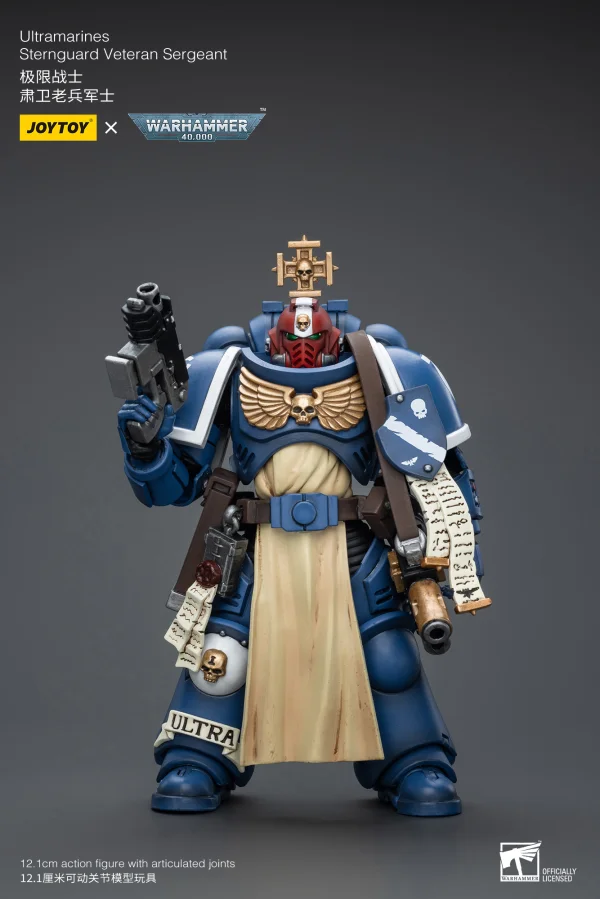 JOYTOY Ultramarines Sternguard Veteran Sergeant - Warhammer 40K